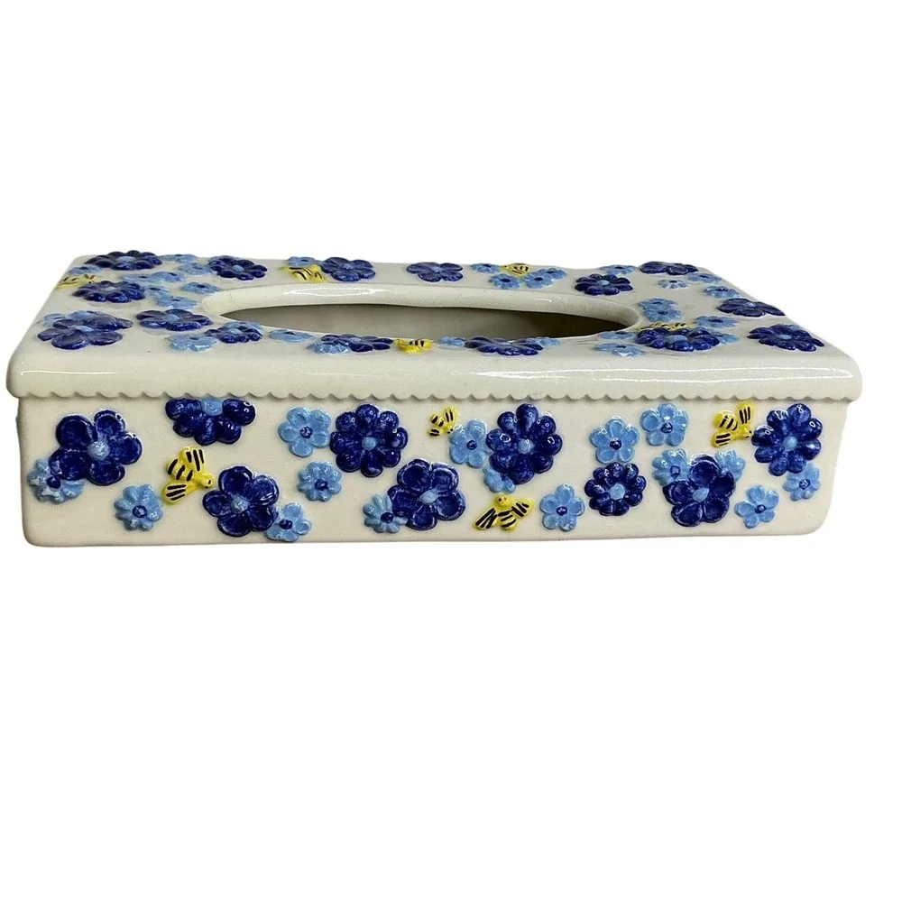 Blue White Floral Bee Ceramic Tissue Box Cover‎ Cottagecore Bathroom Decor